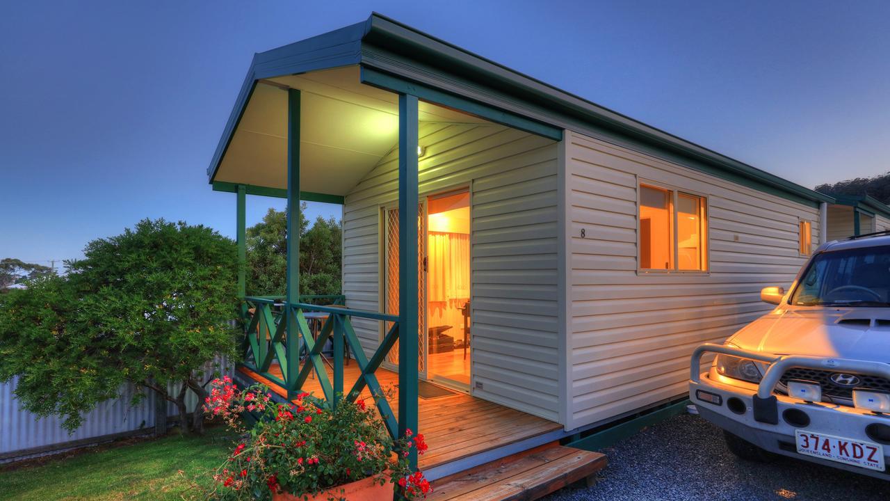 Отель Bicheno Cabin Park Экстерьер фото